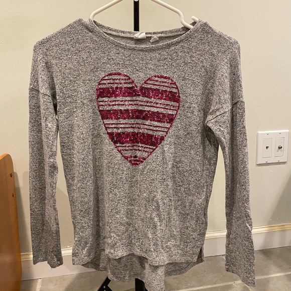 3 Gap shirts - Picture 2 of 3